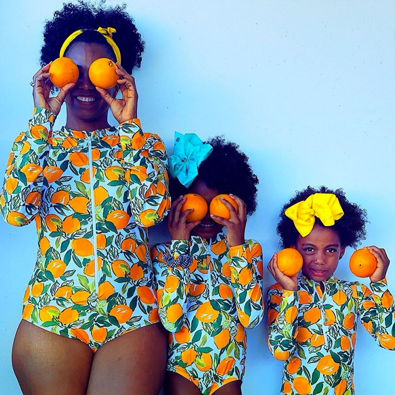 Nouveaux Maillots anti-uv duo mère-fille motif oranges